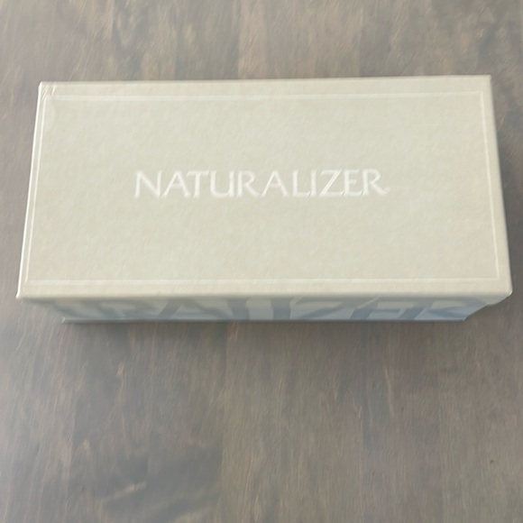 NWT Vintage Naturalizer Strap Sandals🌸 - Picture 15 of 16